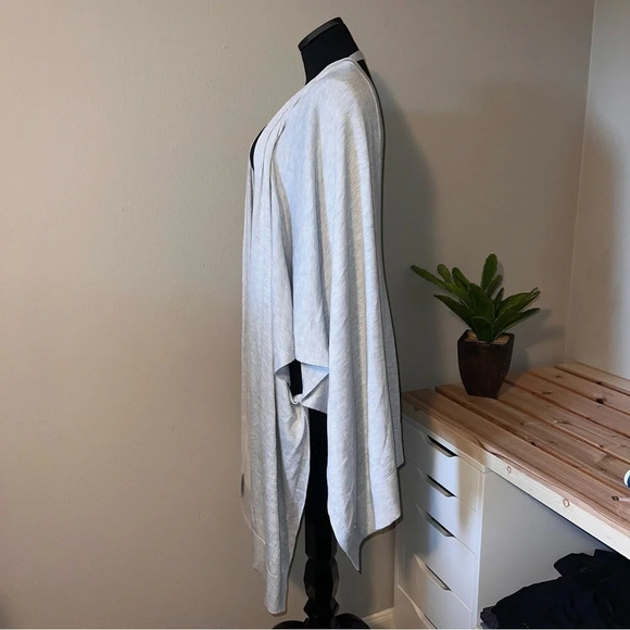 Lululemon Free To Coast Wrap Shawl Poncho OS - Picture 5 of 8